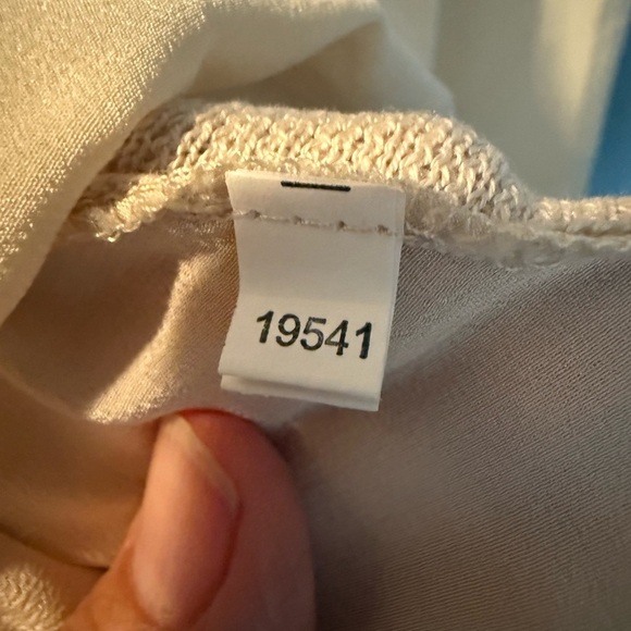 Theory Crewneck L/S Lightweight Mini Sweater Dress Womens Sz L PTP 15" Stretchy - Picture 4 of 5